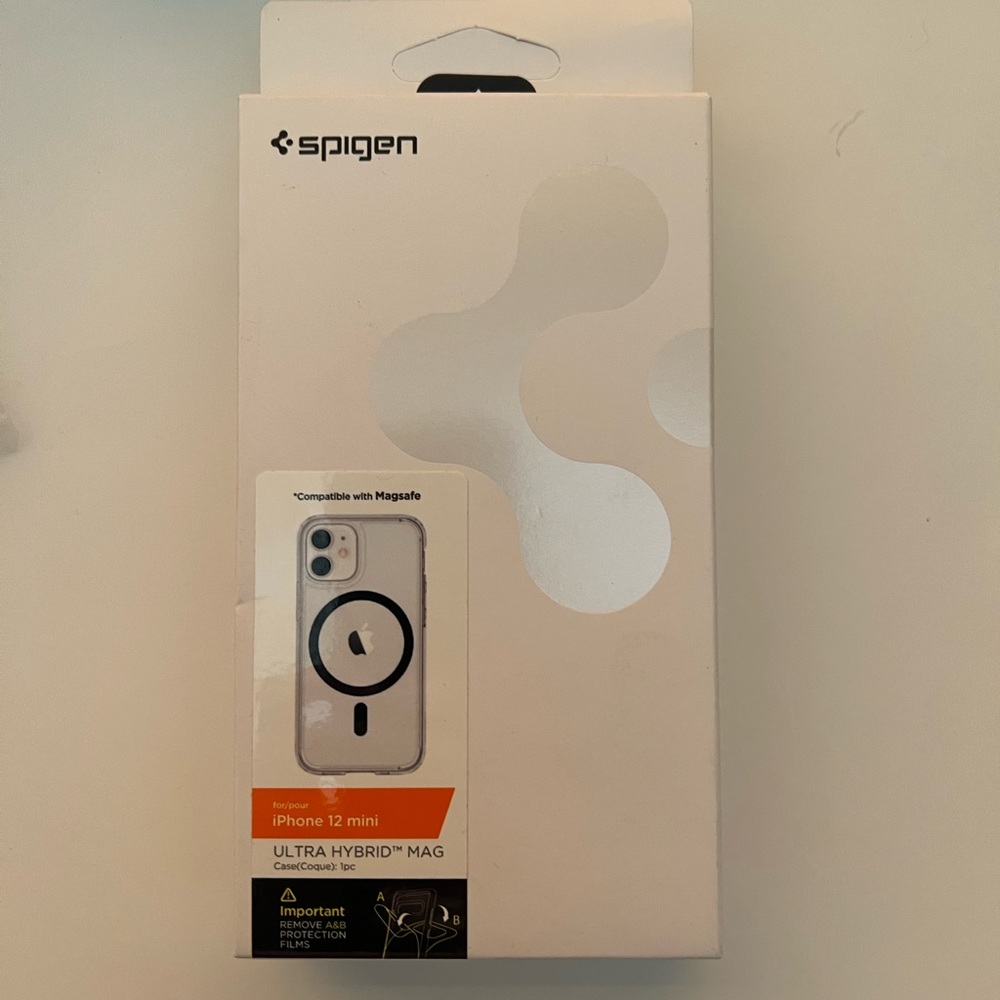 Spigen iPhone 12 mini ultra hybrid MAG case
